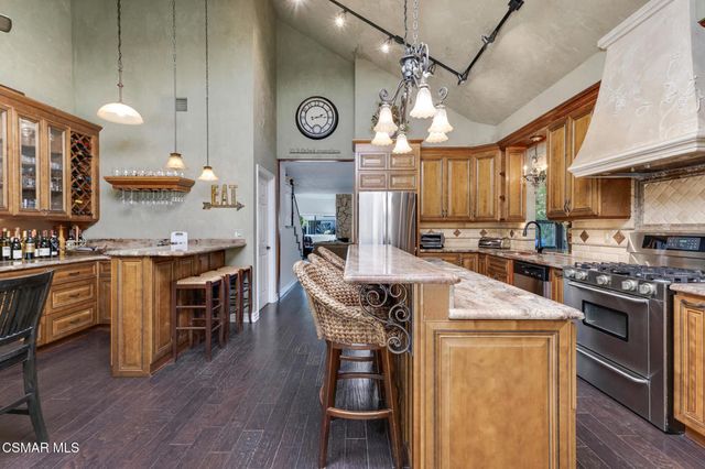 30049 Trail Creek Drive, Agoura Hills, CA 91301