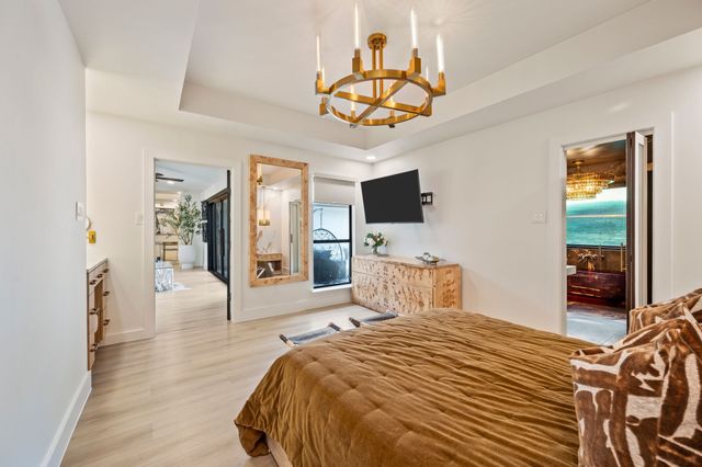 2403 N Carroll Avenue, Southlake, TX 76092