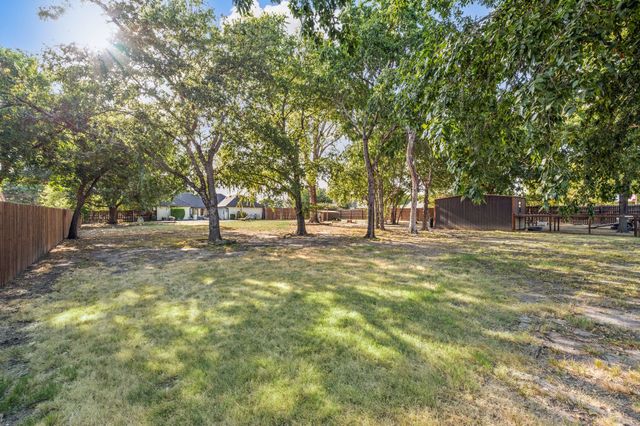 2403 N Carroll Avenue, Southlake, TX 76092