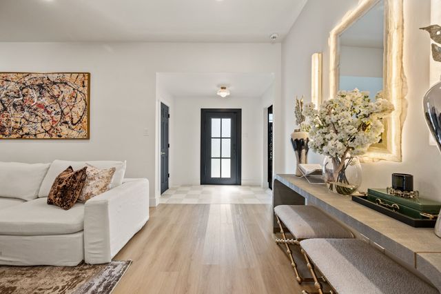 2403 N Carroll Avenue, Southlake, TX 76092