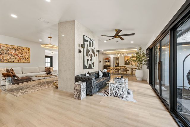 2403 N Carroll Avenue, Southlake, TX 76092
