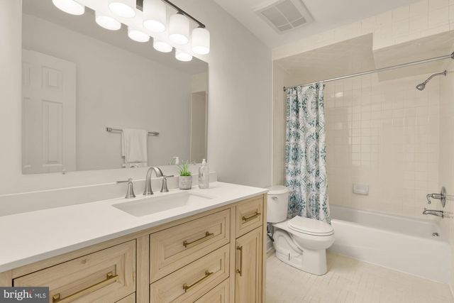 7918 13TH ST NW, Washington, DC 20012
