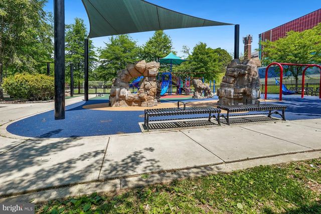 7918 13TH ST NW, Washington, DC 20012