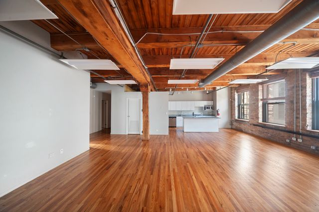 368 W Huron Street 3N, Chicago, IL 60654