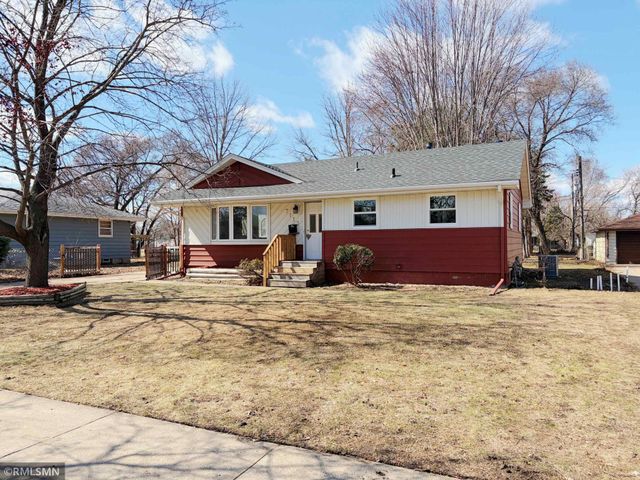 7113 Halifax Avenue N, Brooklyn Center, MN 55429