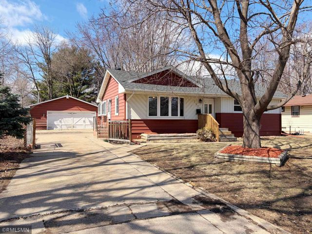 7113 Halifax Avenue N, Brooklyn Center, MN 55429