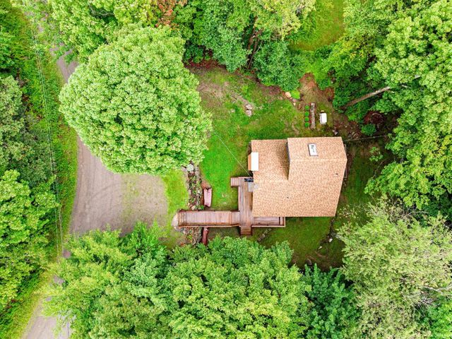 34 Rock Split Way, Wilmington, VT 05363