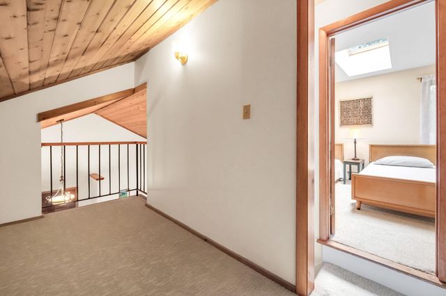 34 Rock Split Way, Wilmington, VT 05363