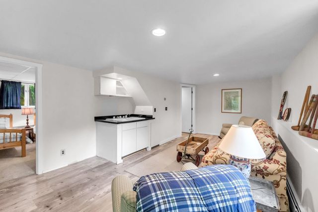 34 Rock Split Way, Wilmington, VT 05363