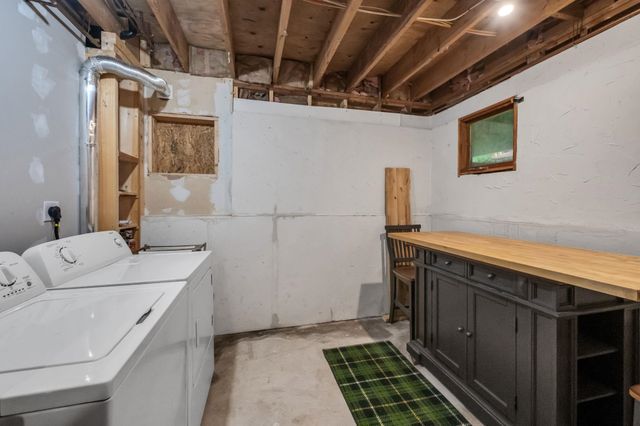 34 Rock Split Way, Wilmington, VT 05363