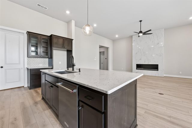 2022 Serene Springs Drive, Richmond, TX 77469