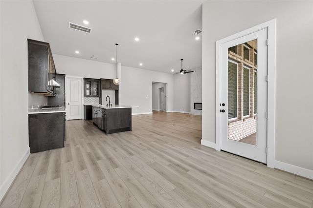 2022 Serene Springs Drive, Richmond, TX 77469