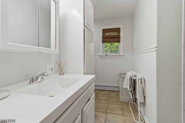 63 Valley Rd, Butler Boro, NJ 07405