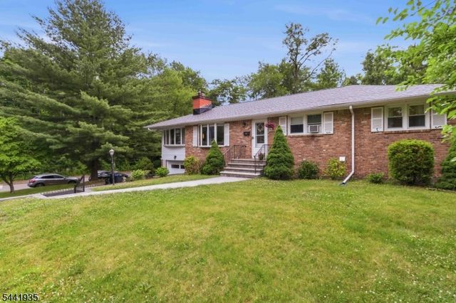 63 Valley Rd, Butler Boro, NJ 07405