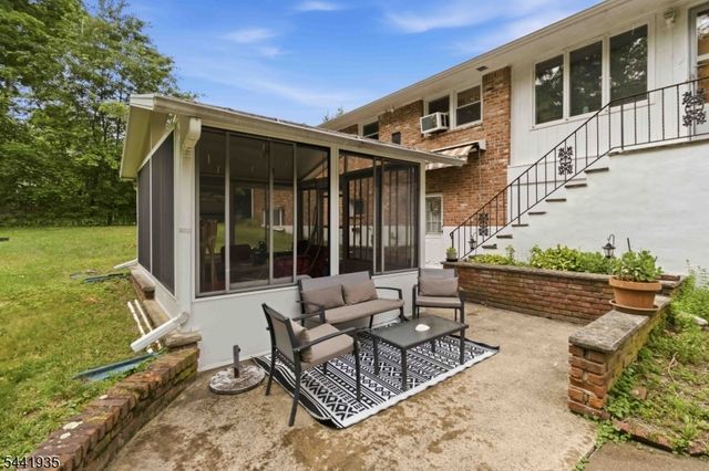 63 Valley Rd, Butler Boro, NJ 07405