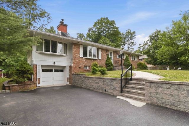 63 Valley Rd, Butler Boro, NJ 07405