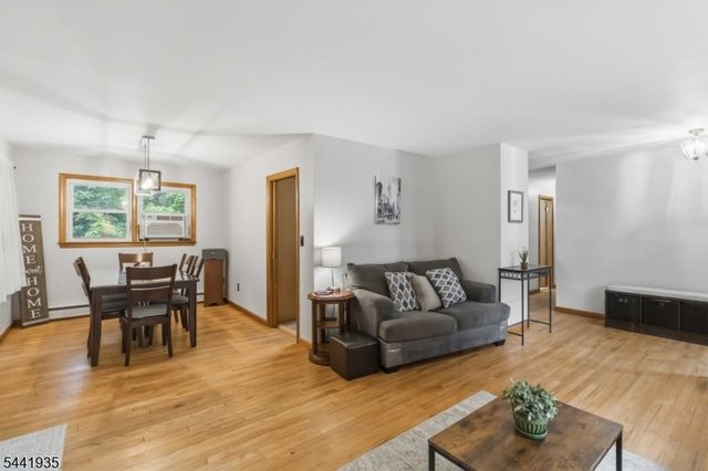 63 Valley Rd, Butler Boro, NJ 07405