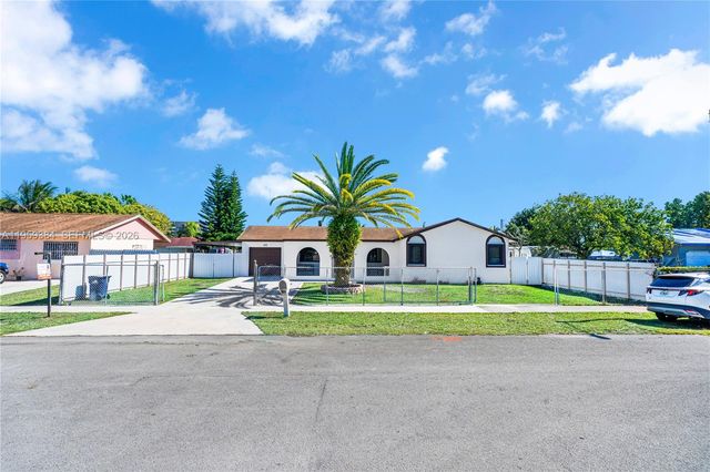 28705 SW 142nd Ct, Homestead, FL 33033