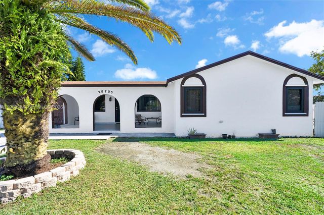 28705 SW 142nd Ct, Homestead, FL 33033