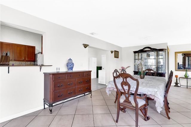 28705 SW 142nd Ct, Homestead, FL 33033