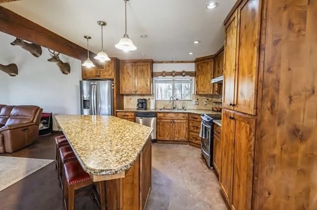 14788 Blue Oak Lane, Prather, CA 93651