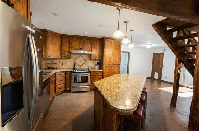 14788 Blue Oak Lane, Prather, CA 93651