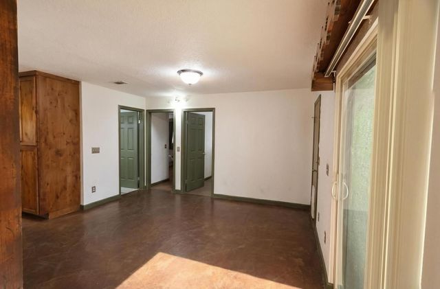 14788 Blue Oak Lane, Prather, CA 93651