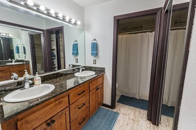 14788 Blue Oak Lane, Prather, CA 93651