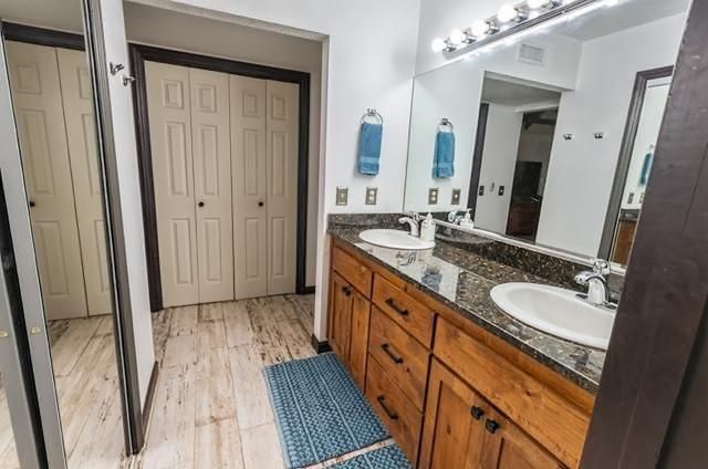 14788 Blue Oak Lane, Prather, CA 93651