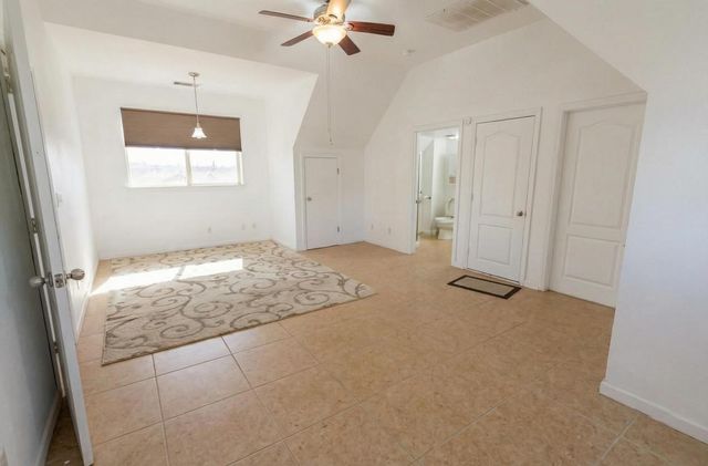 14788 Blue Oak Lane, Prather, CA 93651