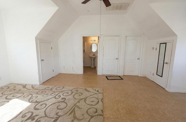 14788 Blue Oak Lane, Prather, CA 93651