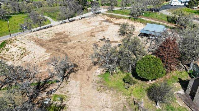 14788 Blue Oak Lane, Prather, CA 93651