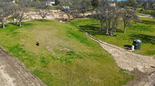 14788 Blue Oak Lane, Prather, CA 93651