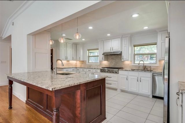 13038 COPENHILL Road, Dallas, TX 75240