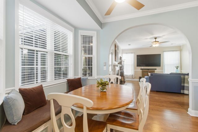 325 Jardinere Walk, Mount Pleasant, SC 29464