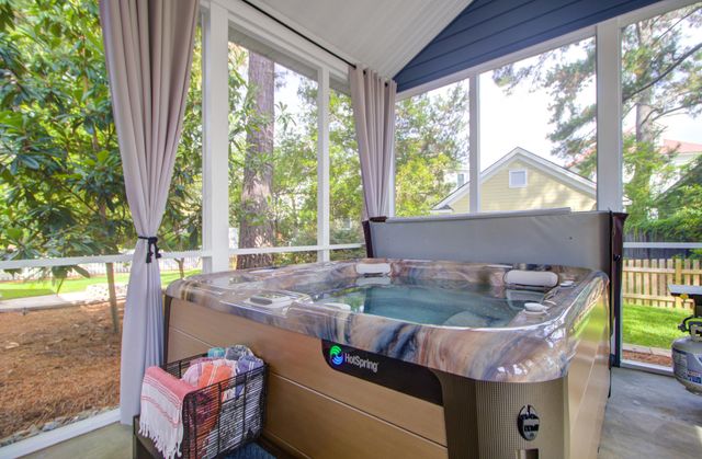 325 Jardinere Walk, Mount Pleasant, SC 29464