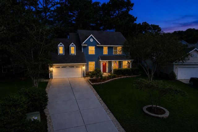 325 Jardinere Walk, Mount Pleasant, SC 29464