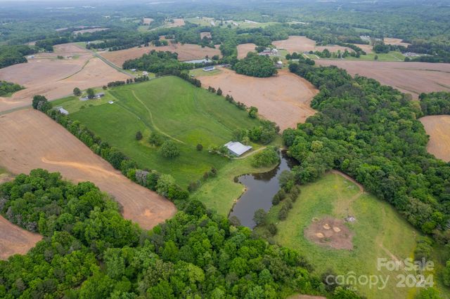 24686 Barbees Grove Road, Oakboro, NC 28129