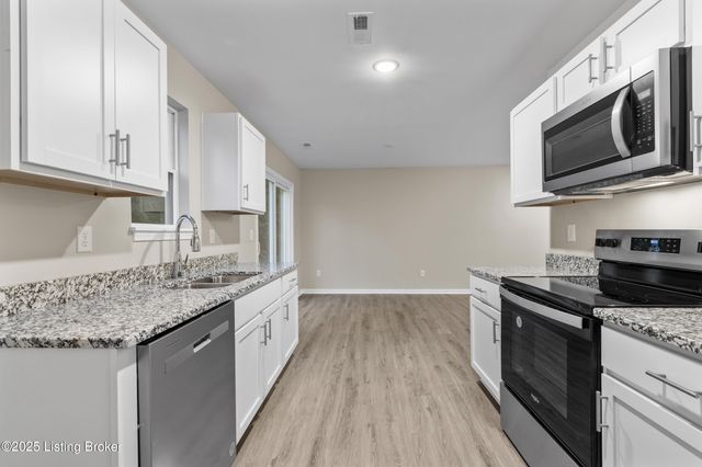 3204 Maldon Ct, Louisville, KY 40216