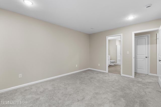 3204 Maldon Ct, Louisville, KY 40216