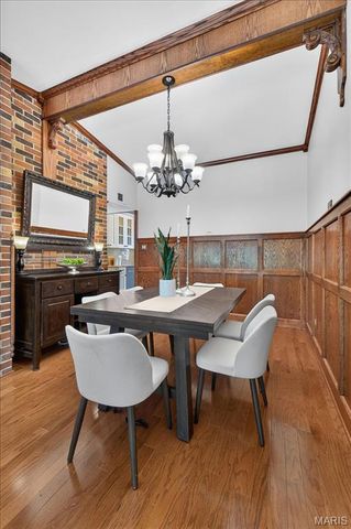 2517 Trossock Lane, St Louis, MO 63122