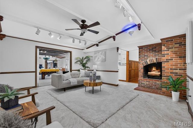 2517 Trossock Lane, St Louis, MO 63122