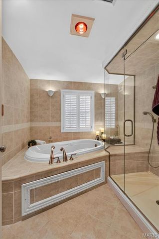 2517 Trossock Lane, St Louis, MO 63122