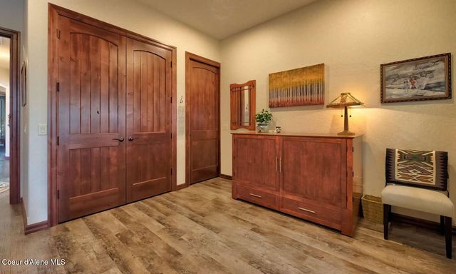 14747 W Aloysius DR, Post Falls, ID 83854