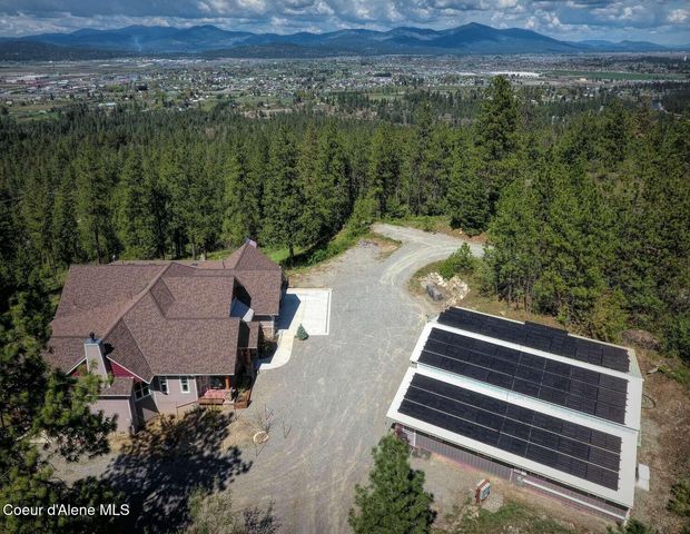 14747 W Aloysius DR, Post Falls, ID 83854