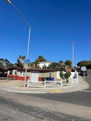 5474 Streamview Dr, San Diego, CA 92105