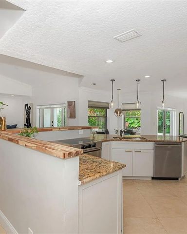 3610 Washington Lane, Hollywood, FL 33026