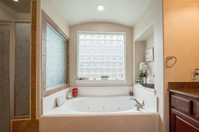 15515 Stallion Point Circle, Cypress, TX 77429
