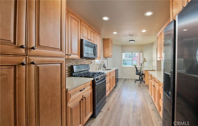 25829 Blake Court, Stevenson Ranch, CA 91384