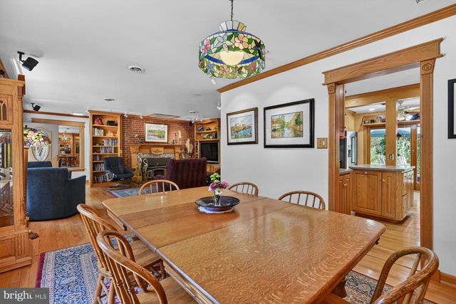 1304 BRYAN POINT RD, Accokeek, MD 20607